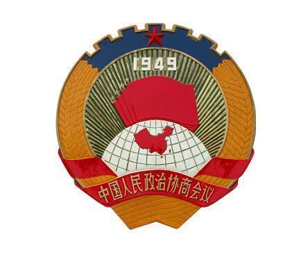 《小偷家族》:偷来的家庭,偷不走的爱,受伤的人抱团取暖